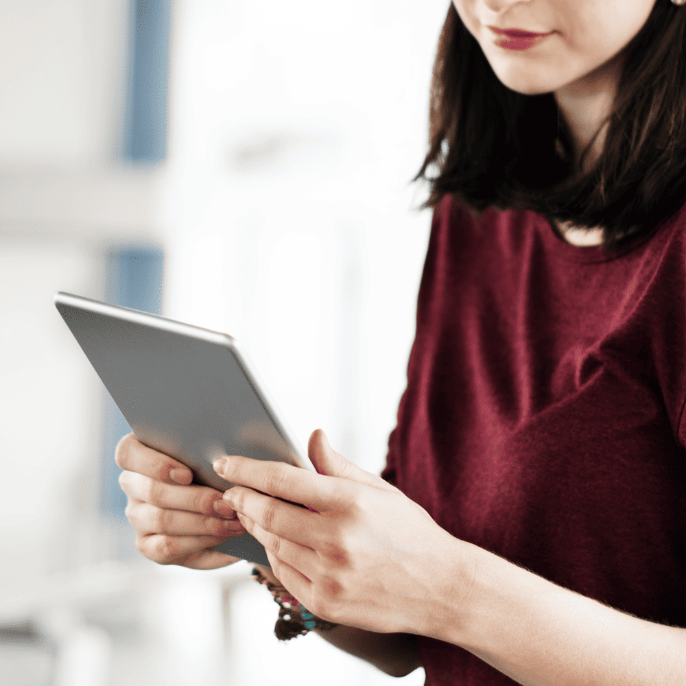 Brand Messaging - Woman checking content from a brand